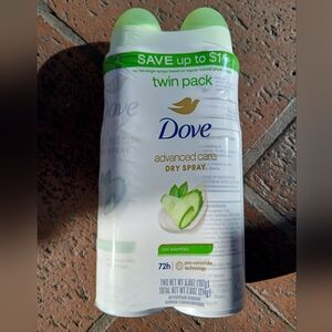 Twin pack Dove advance care dry spray